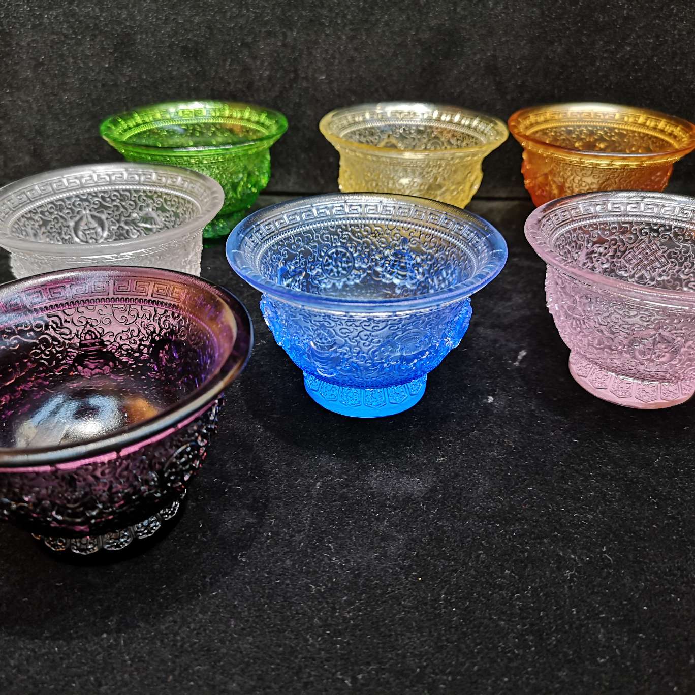 The seven-colored glazed offering bowl Specification image