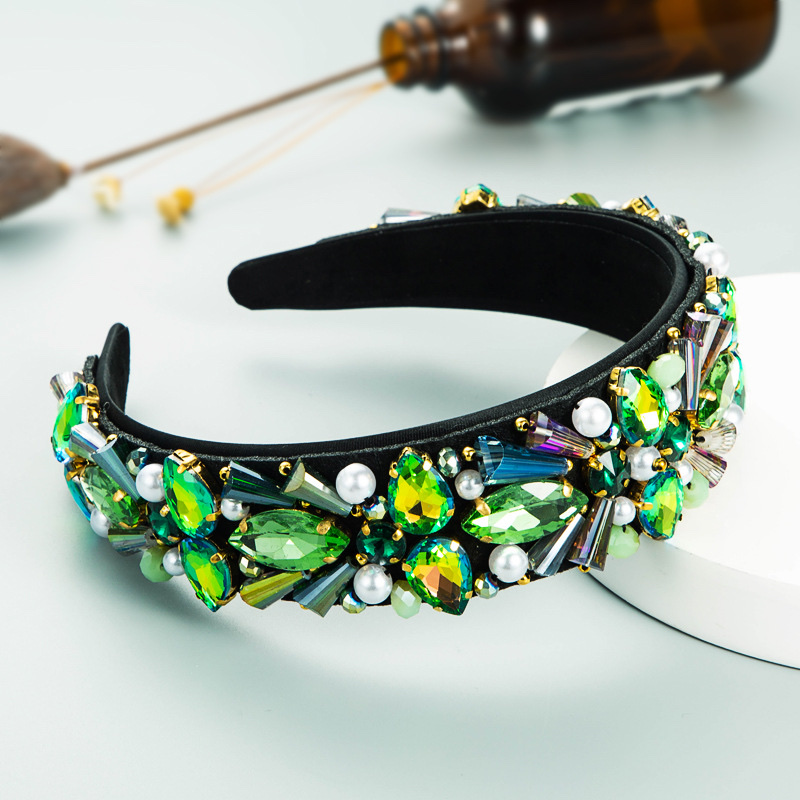 Elegant crystal pearl Baroque style diamond-encrusted fashionable headband Specification drawing