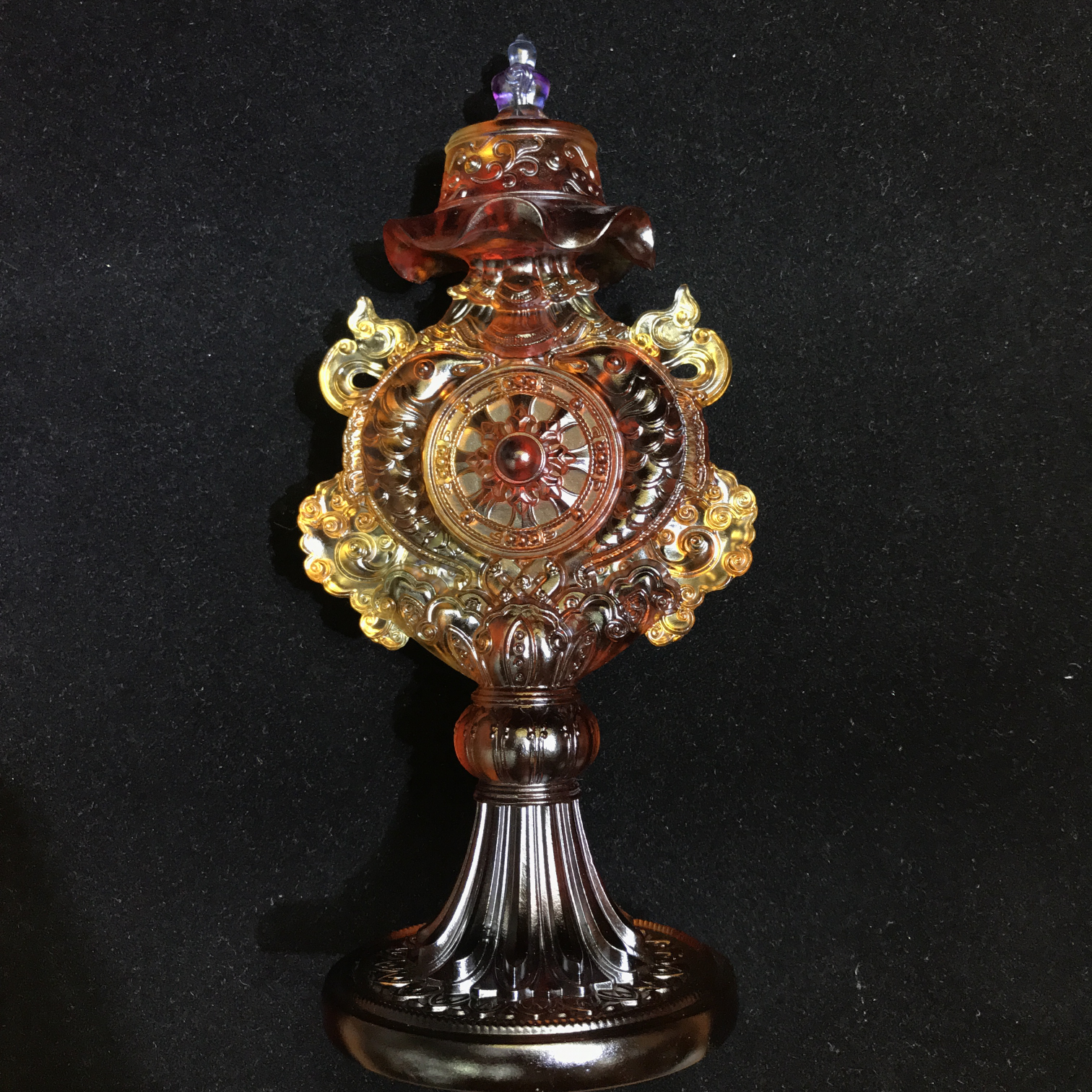 The Collection of the Eight Auspicious Elements of Glassware