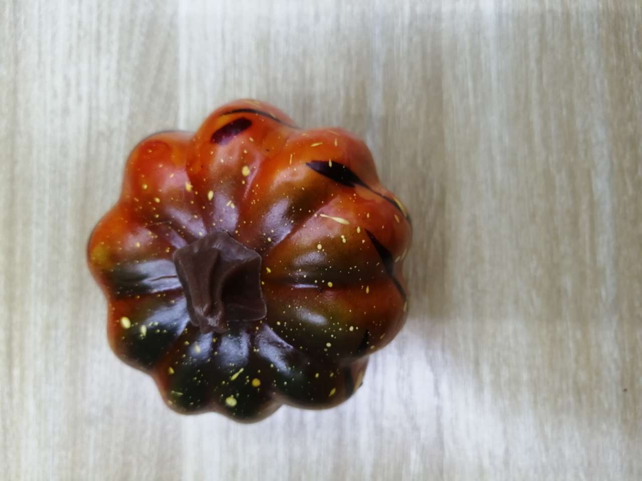 Christmas Nine-Headed Top Red Black Fruit 123 details Picture