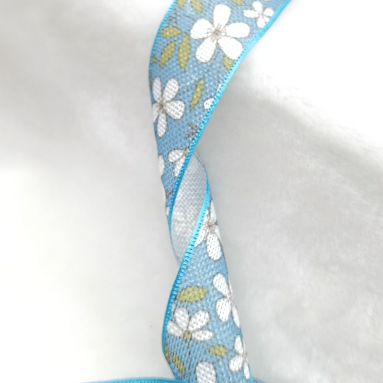 Imitation twist edge, DIY making, Christmas, toys, clothing, craft, festival, jewelry, stationery, cards, packaging, all kinds of factory products can be bmm