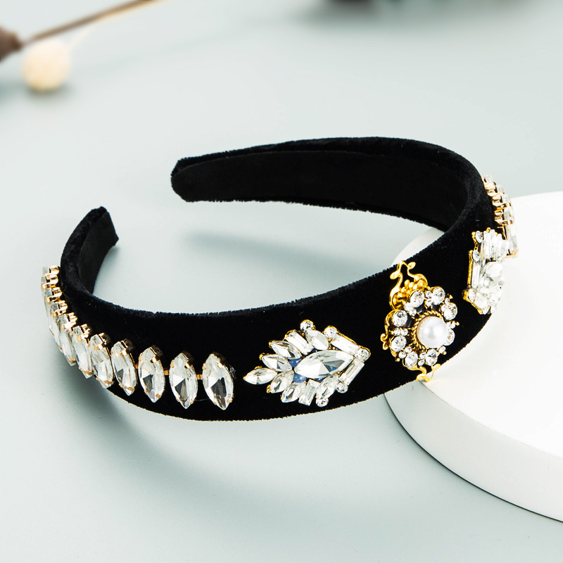 European and American creative and personalized diamond-shaped colored rhinestone headband details Picture