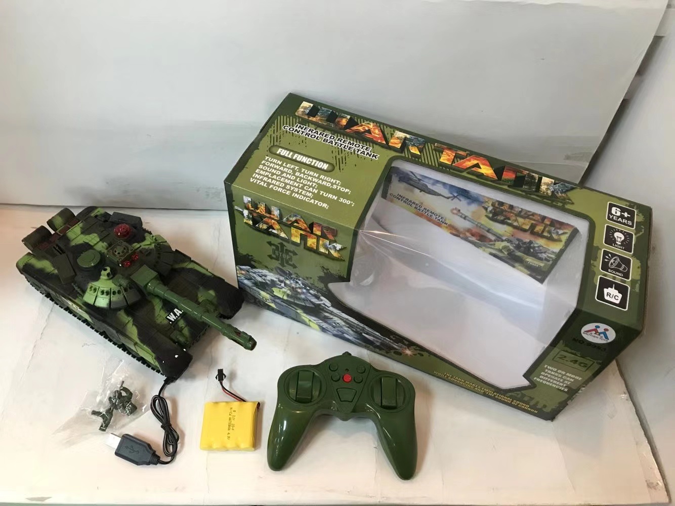 Remote control tank, remote control toy tank, four-way simulation tank detail image 5