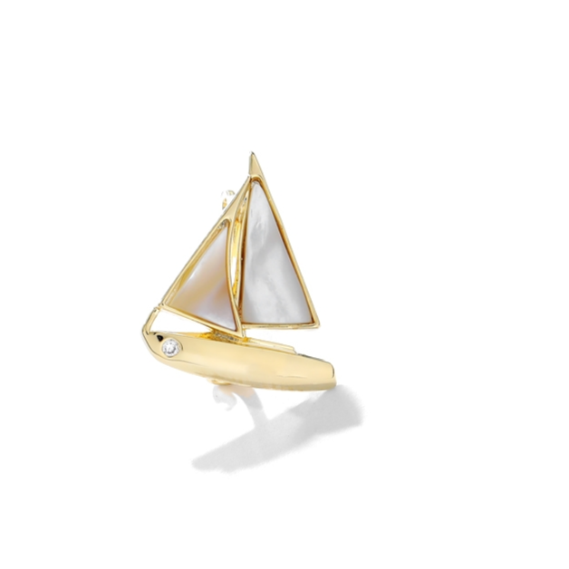 Smooth sailing brooch