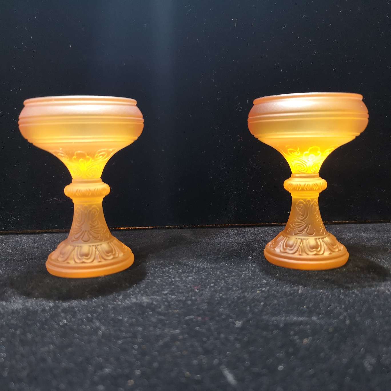 A glass amber candlestick Application Scenario