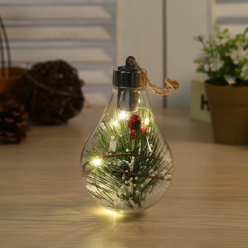LED transparent Christmas balls, Christmas decorations, creative simulation bulbs, Christmas tree decoration pendants, plastic balls, 7*7*11, electronic pine branch balls, bubble lights Application Scenario