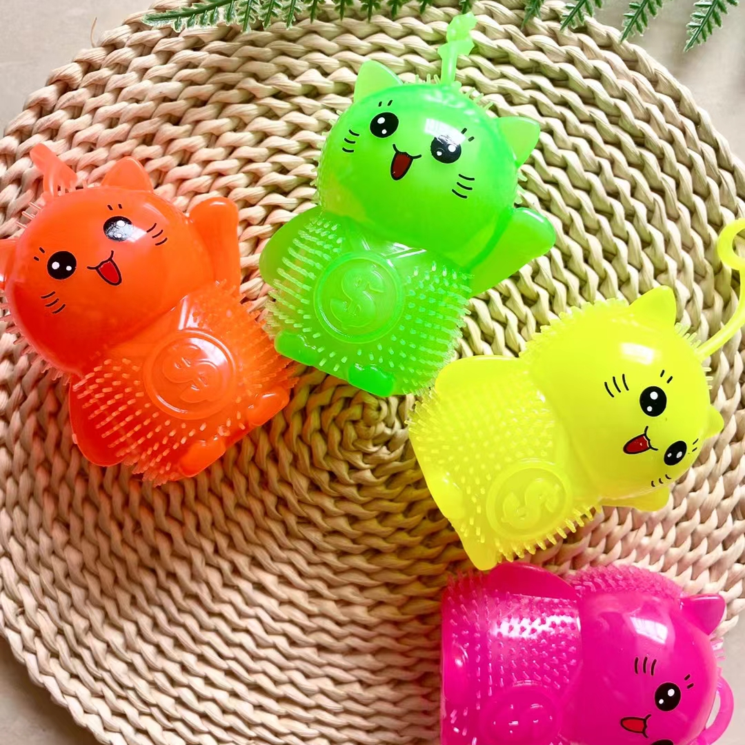 闪光玩具猫猫