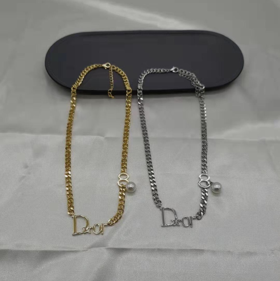 D is letter necklace