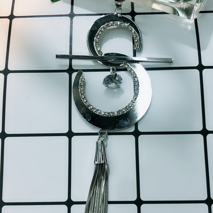 Sweater chain 22