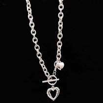Heart empty necklace