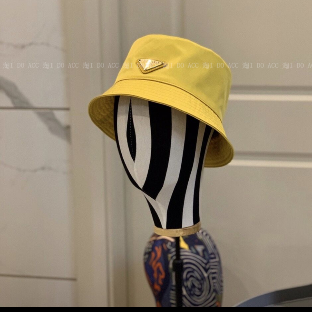 显脸小素颜神器p家经典倒三角标渔夫帽网红同款男女情侣帽子锦纶37
