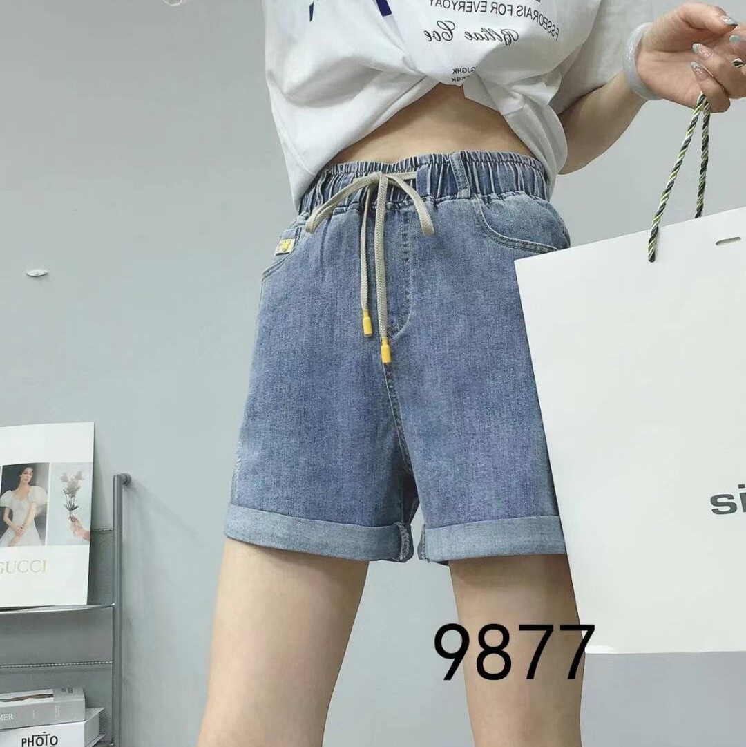 牛仔短裤浅色ll