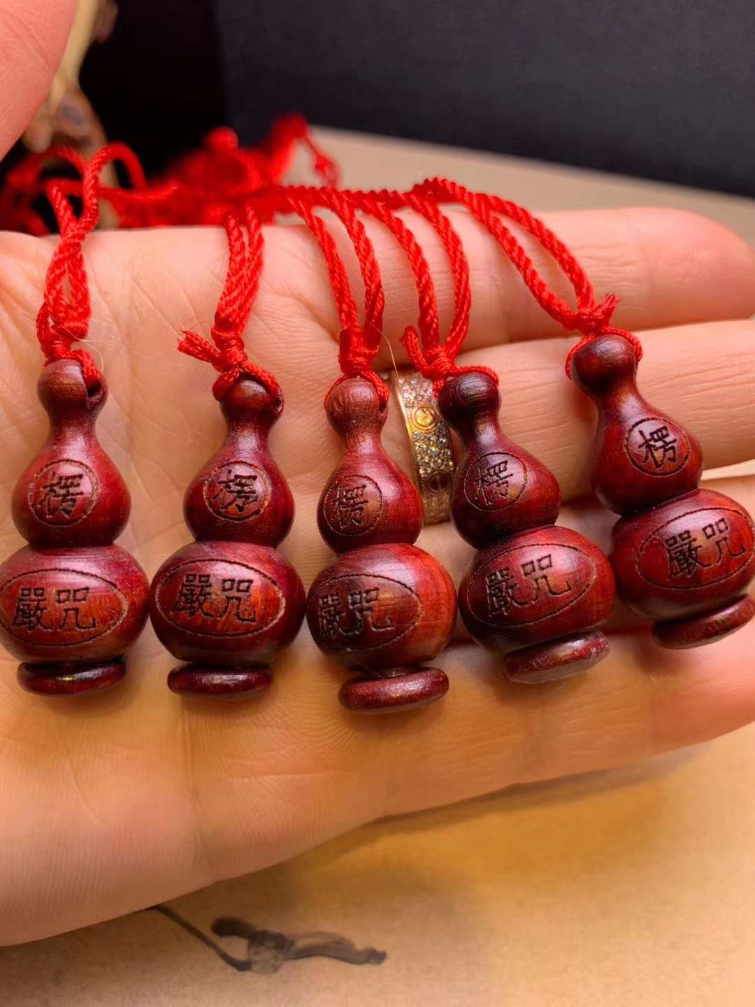 猴头手链/菱镁矿/松石细节图