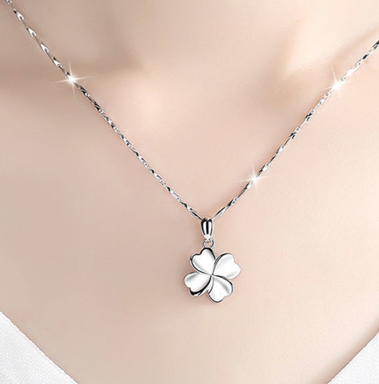 028 Ladies' Summer Pure Copper simple and sweet 2021 new Style, light luxury and versatile necklace detail image 5