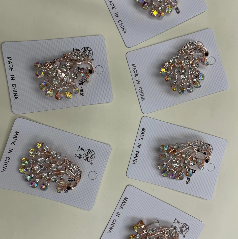 Brooch V