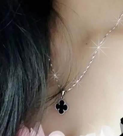 "026 Ladies' Summer Pure Copper Simple and sweet 2021 New Niche light Luxury Style Versatile Necklace. Application Scenario