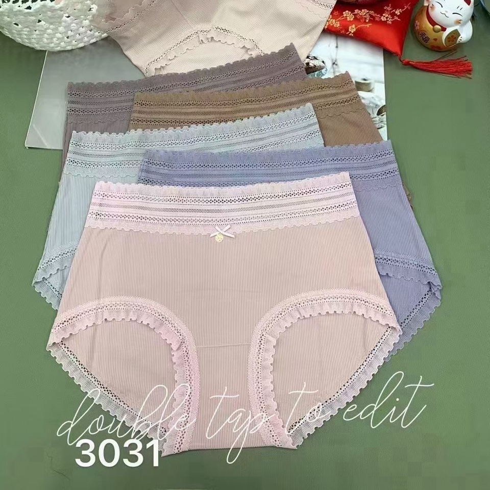 3031 Golden underpants