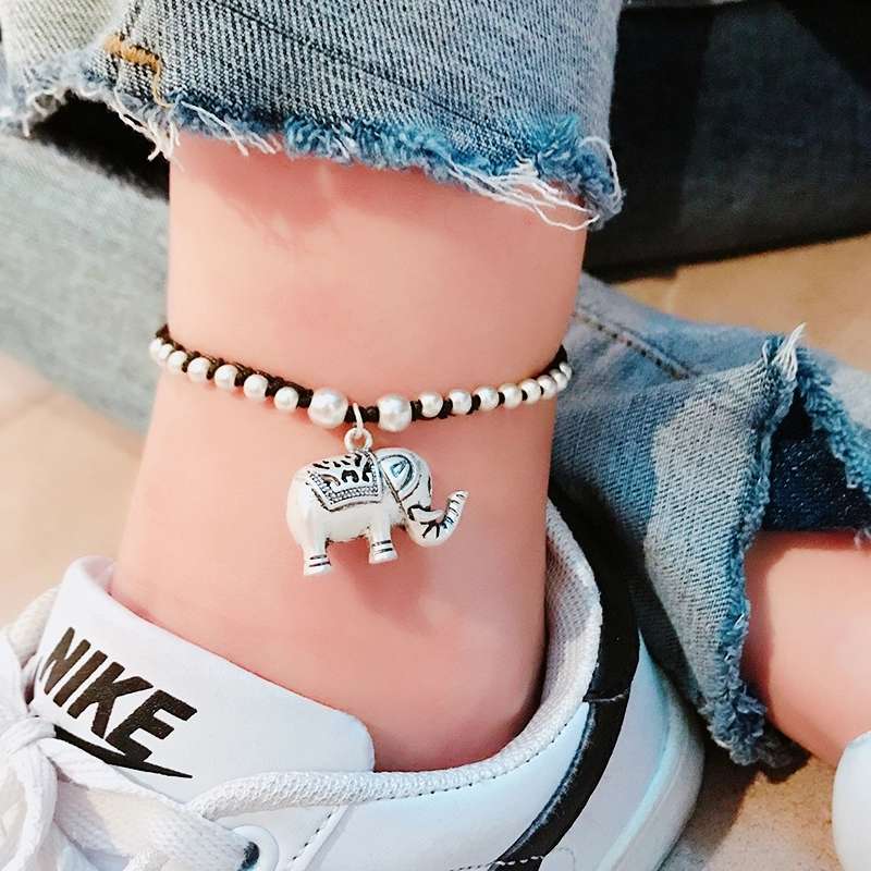 Jingpoli brand imported Korean wax thread pure hand-woven auspicious and lucky anklets Application Scenario