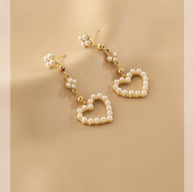 Bohemian national fashion elegant love pearl earrings