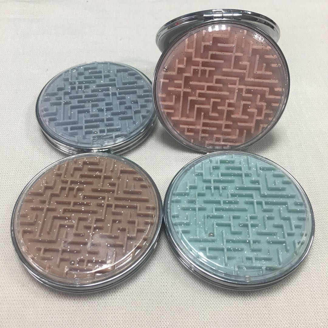 迷宫折叠化妆镜