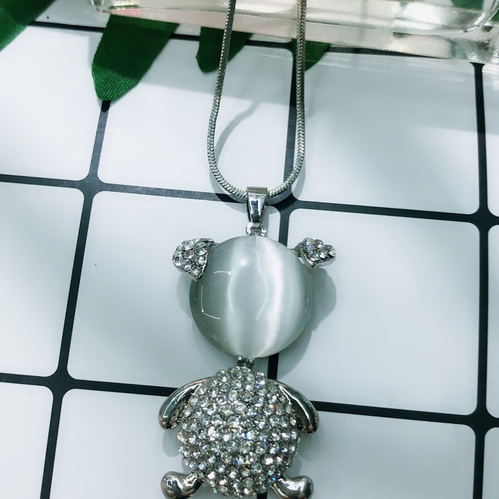 Sweater chain 71
