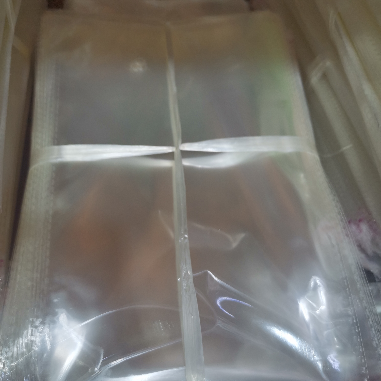 Factory direct sales of fashionable and environmentally friendly plastic bags and packaging bags 8293