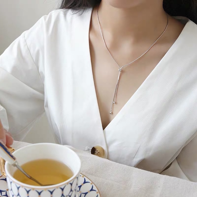 Simple round snake necklace, trendy and non-fading Korean style, versatile and elegant for autumn and winter sweater chain, long Jaya steel decoration details Picture