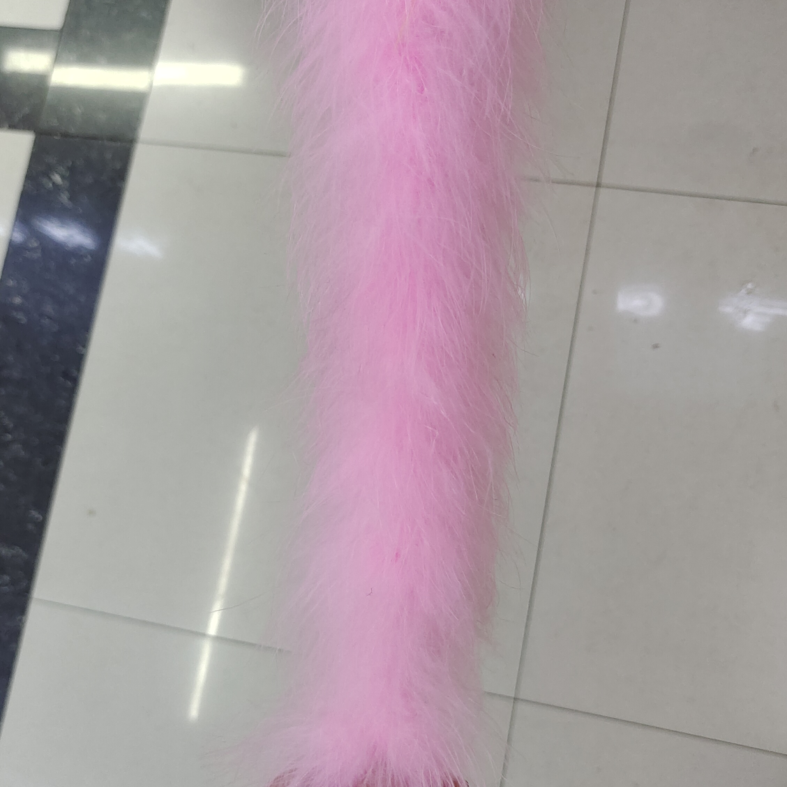 Turkey feather strips two meters and one pink
