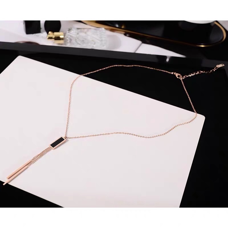 Simple and stylish Korean style necklace, versatile and elegant sweater chain, long style 13 details Picture