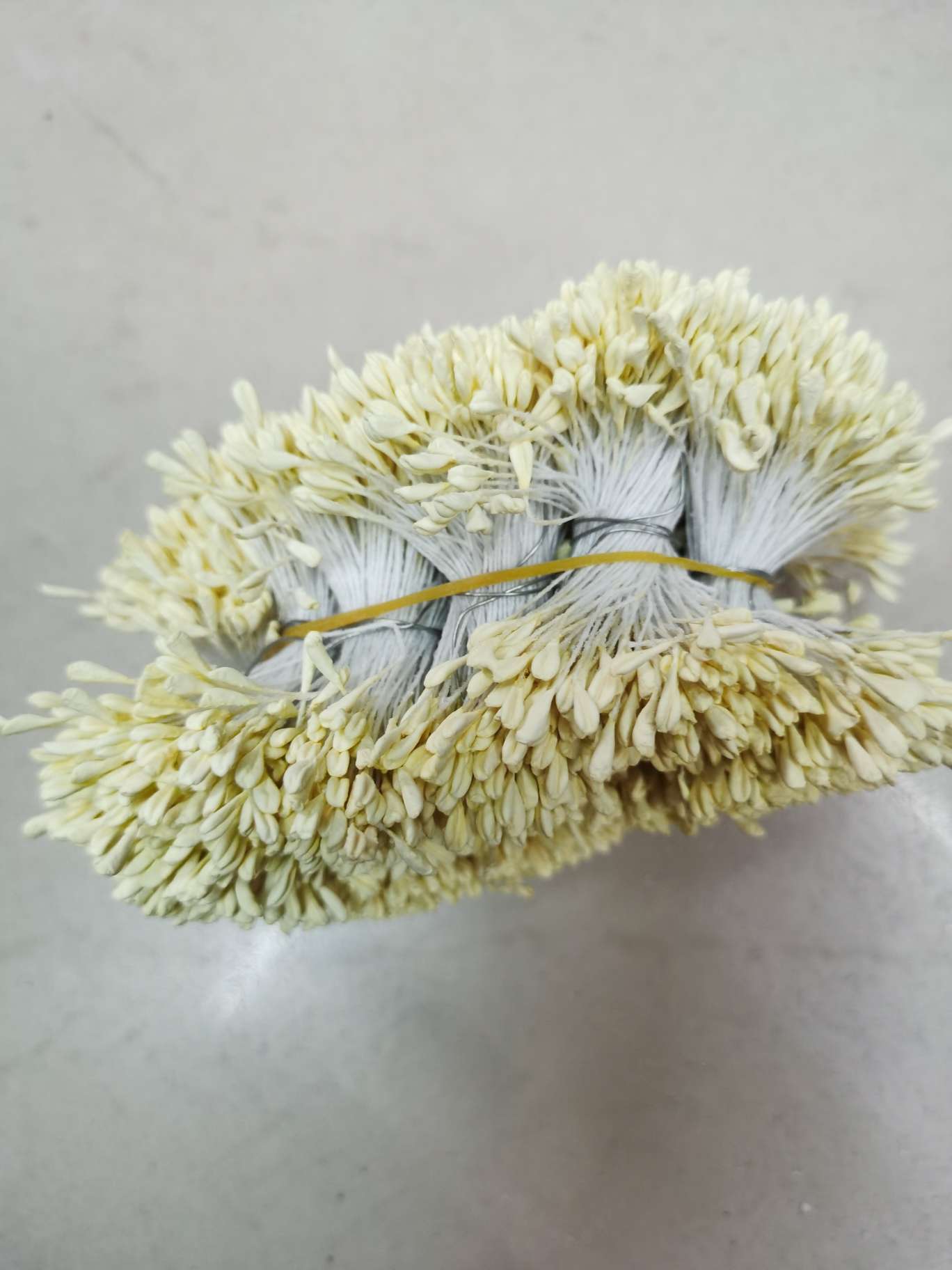 Milky white rose core. Malt core detail image 2