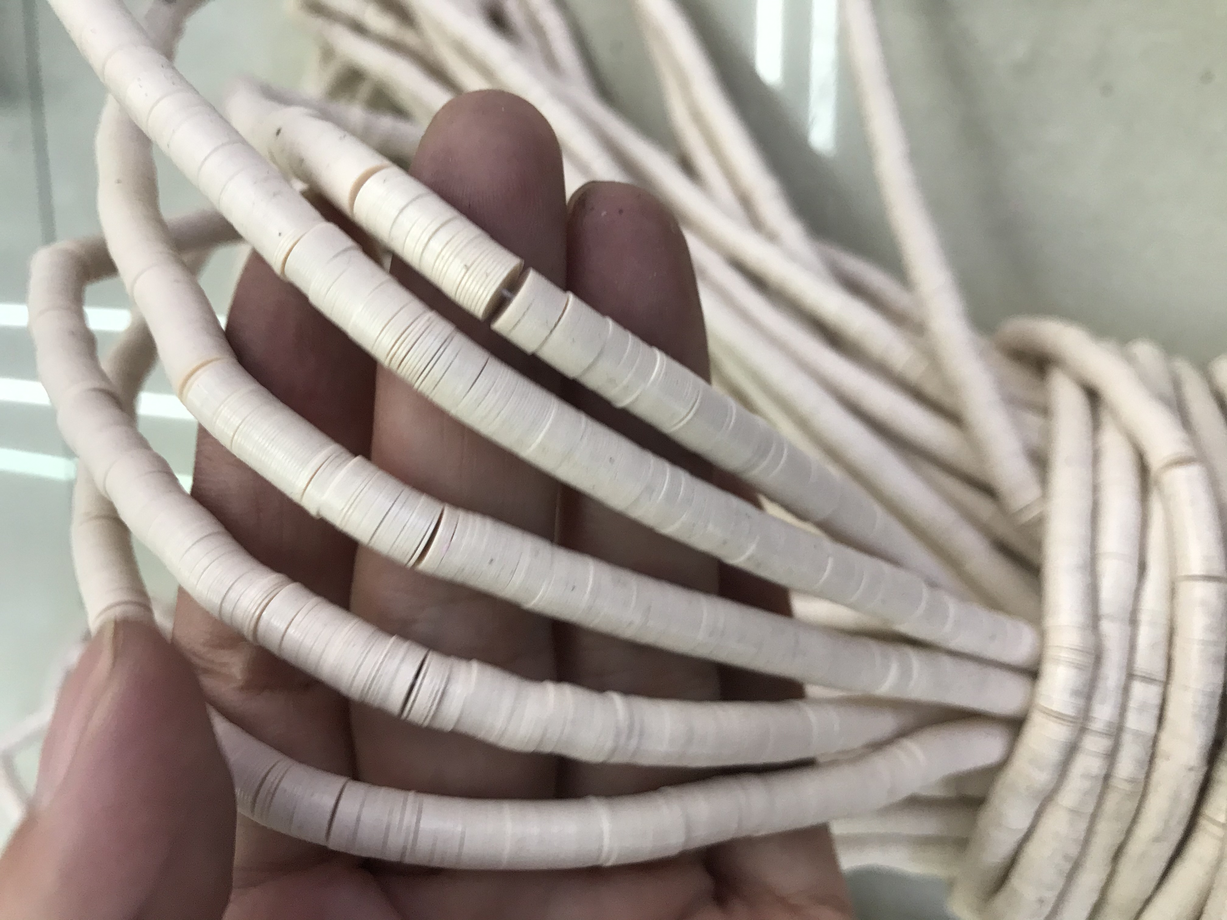 6mm平片串片 珠片 亮片做耳环手链项链DIY装饰饰品必备配件产品图