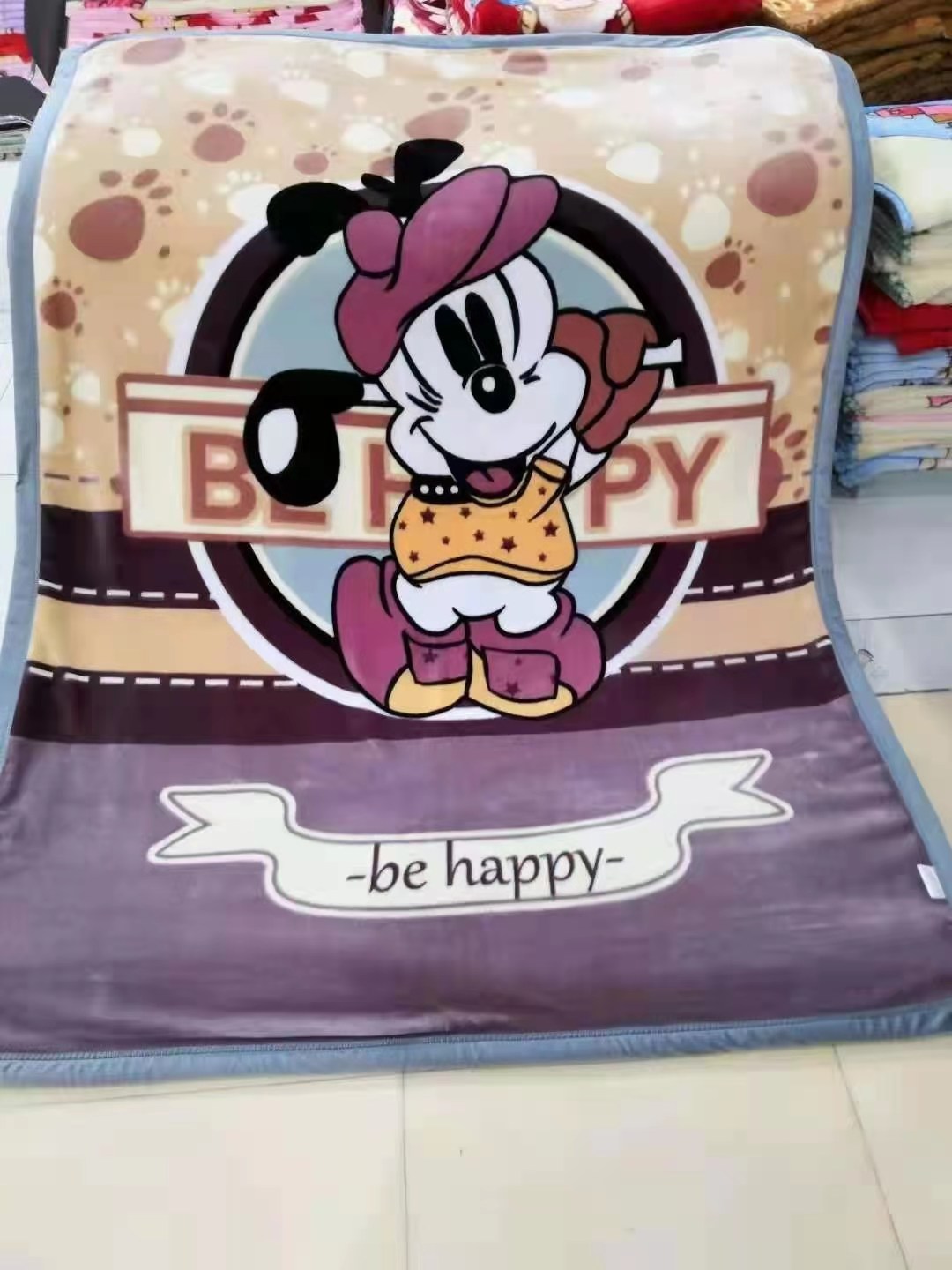 Boutique Student Blanket Application Scenario