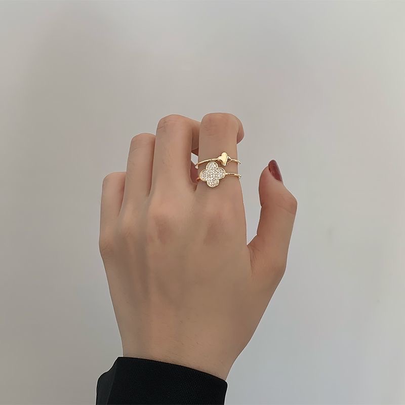 Chenglong Jewelry's Japanese-style light luxury four-leaf clover ring is a trendy and niche design for women on Instagram. It features an adjustable opening index finger ring with a high-end feel. CL01272-32.5 Specification image
