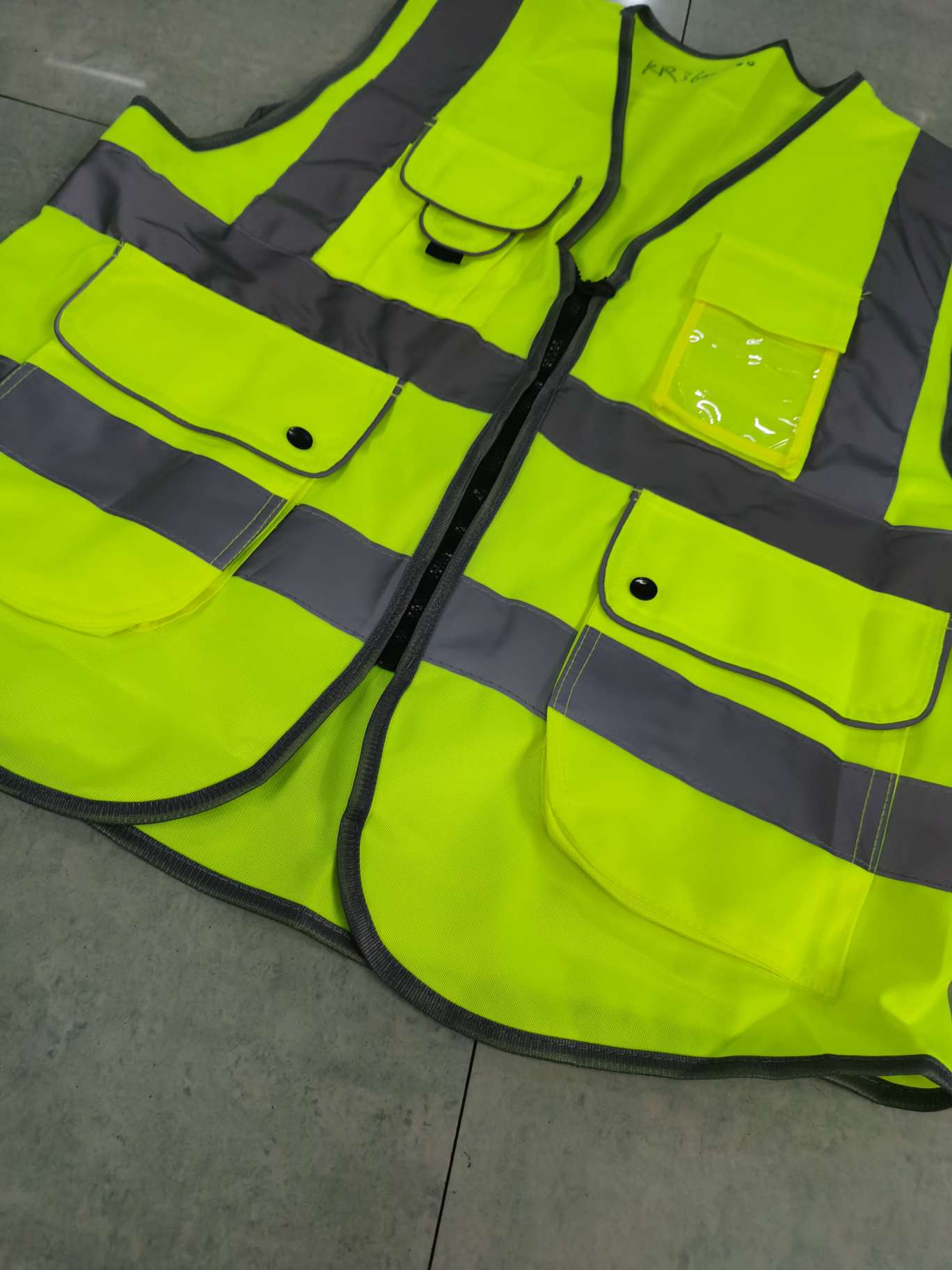 Reflective waistcoat, multi-pocket premium reflective waistcoat, zipper reflective waistcoat detail image 3