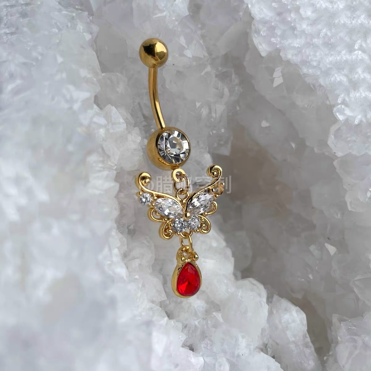 佳倩饰品Bodypiercing韩式欧美不锈钢脐环蝴蝶滴水脐环白底实物图