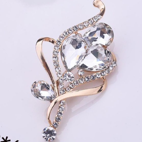 Shiny Brooch Ladies delicate luxury atmospheric pin flower buckle stitch clothing with accessories corsage everything
