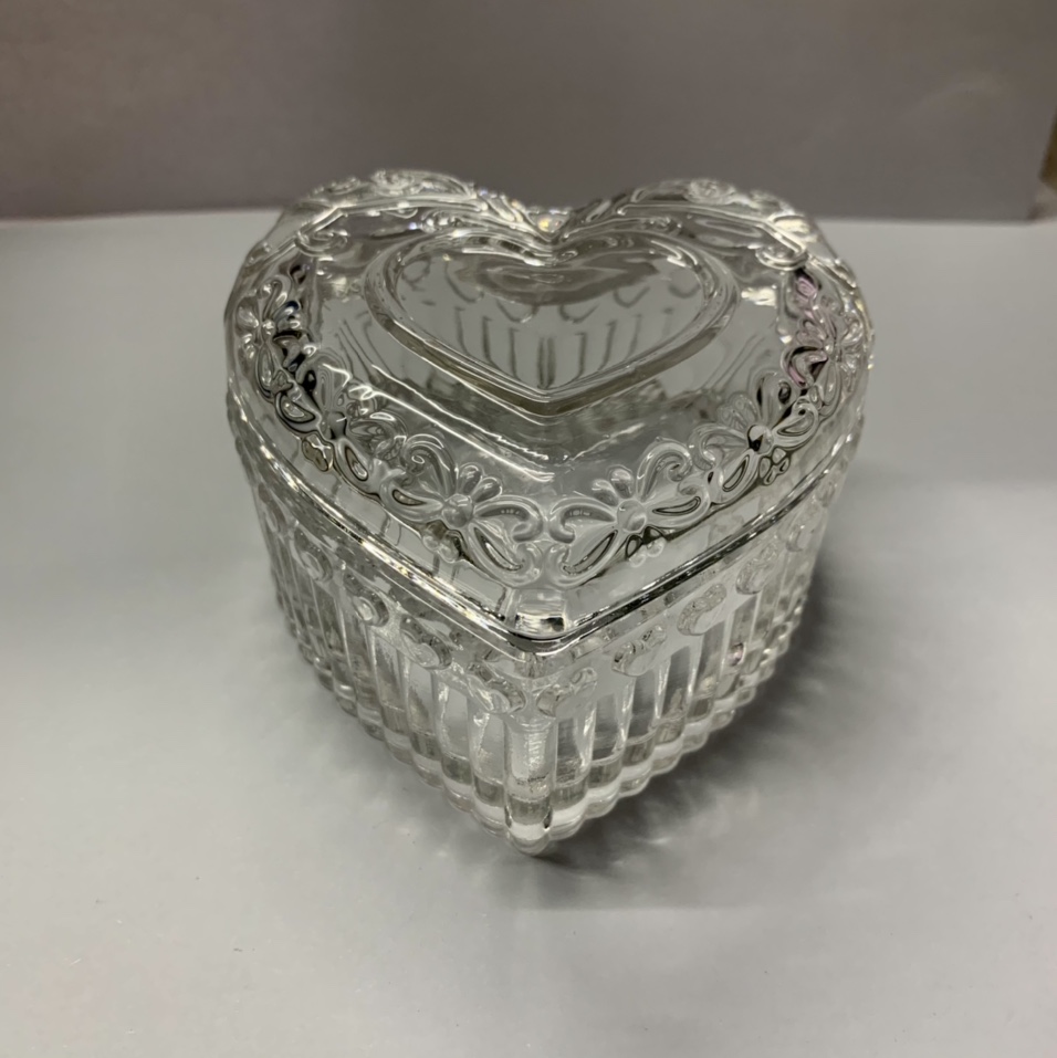 Love jewelry box decoration bedroom.
