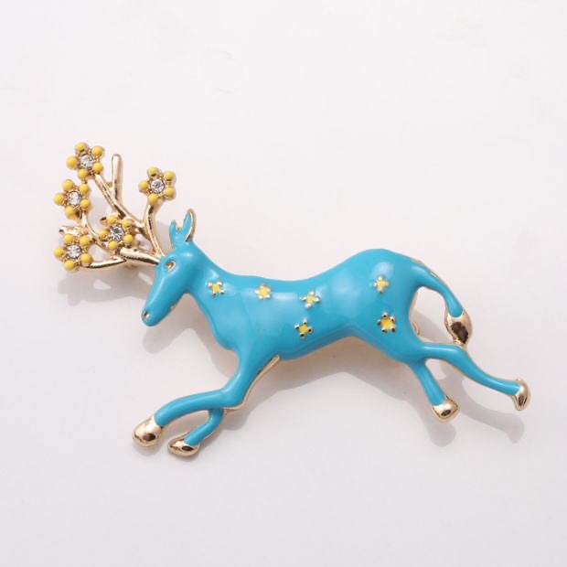 Blue sika deer brooch thumbnail