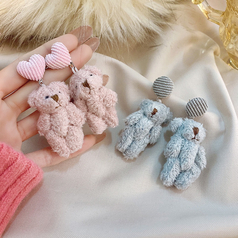 Cute heart bear earrings, cute and fresh.