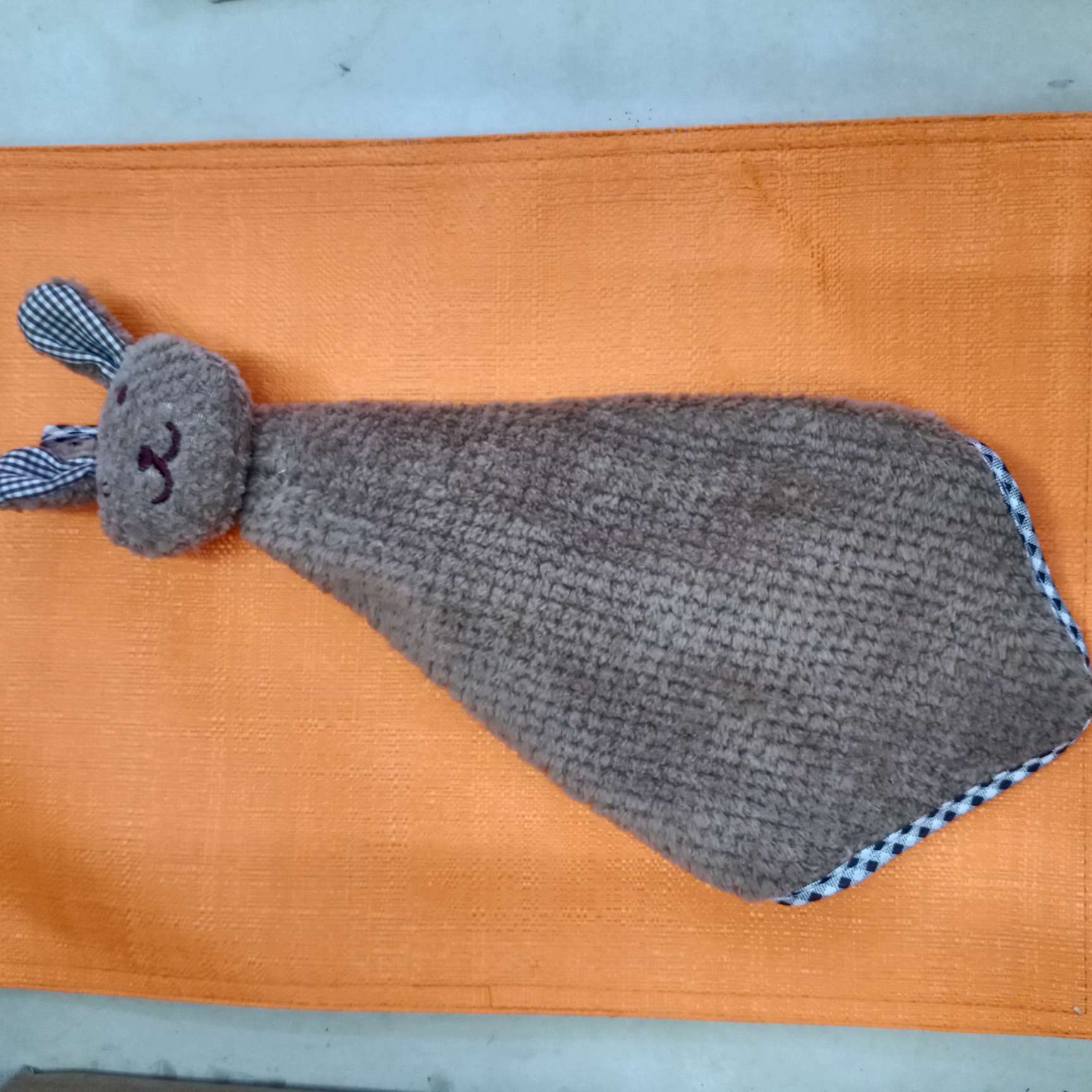 咖啡色擦手巾产品图