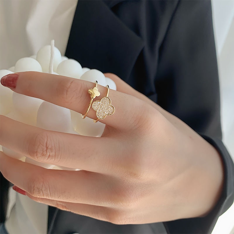 Chenglong Jewelry's Japanese-style light luxury four-leaf clover ring is a trendy and niche design for women on Instagram. It features an adjustable opening index finger ring with a high-end feel. CL01272-32.5