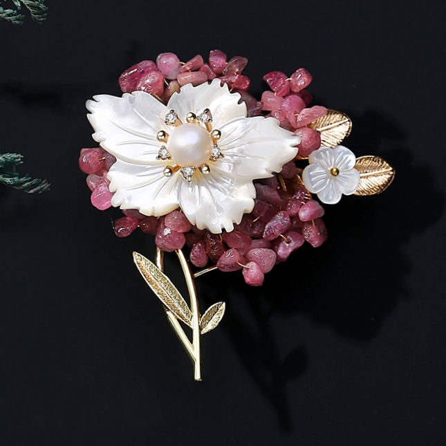Magenta brooch