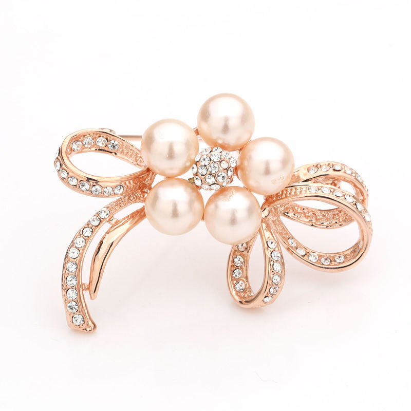 Pearl rhinestone bow Brooch Feminine pin fixed dress corsage suit accessories go with everything