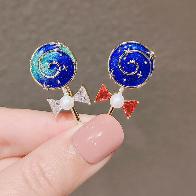 Lollipop brooch