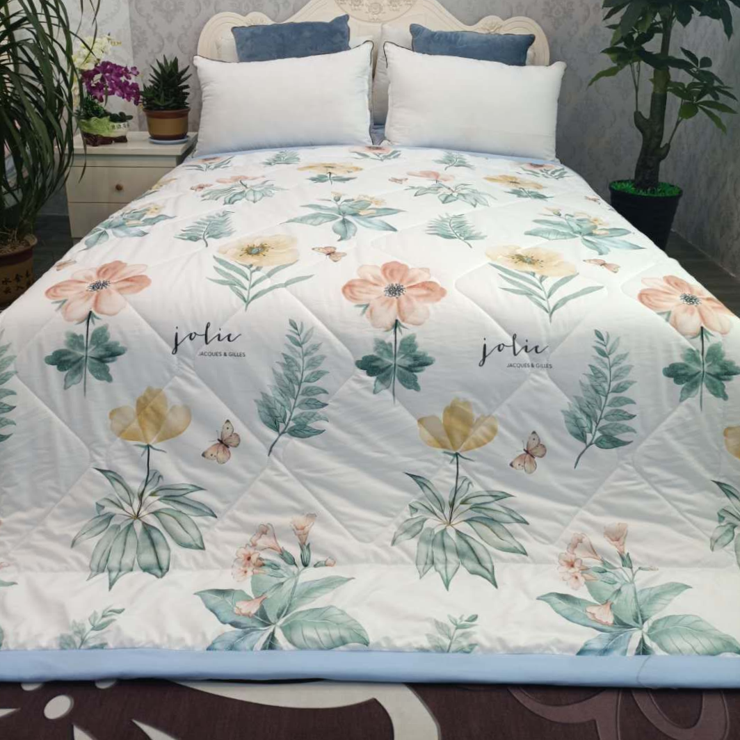 Gift Summer quilt