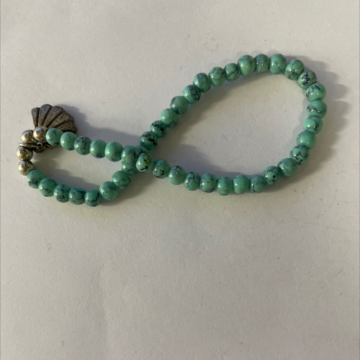 小珠贝壳绿手链细节图