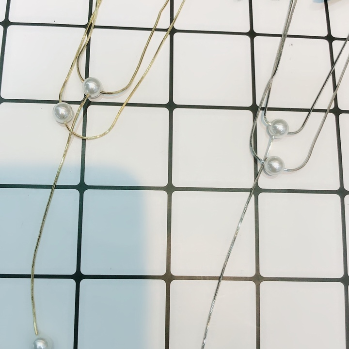 Gold necklace 3