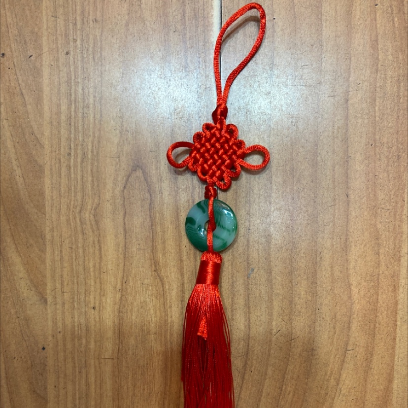 No. 5 6 red knot hanging jade chip Sue