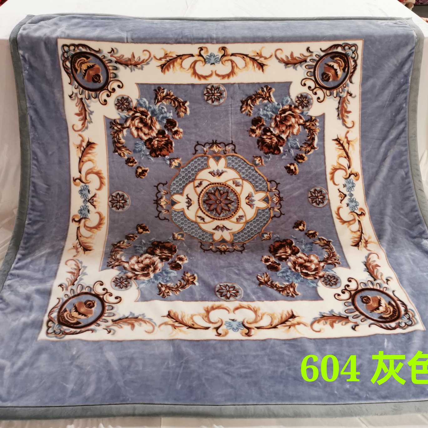 Raschel Blankets Are Thickened In Spring And Autumn And Winter