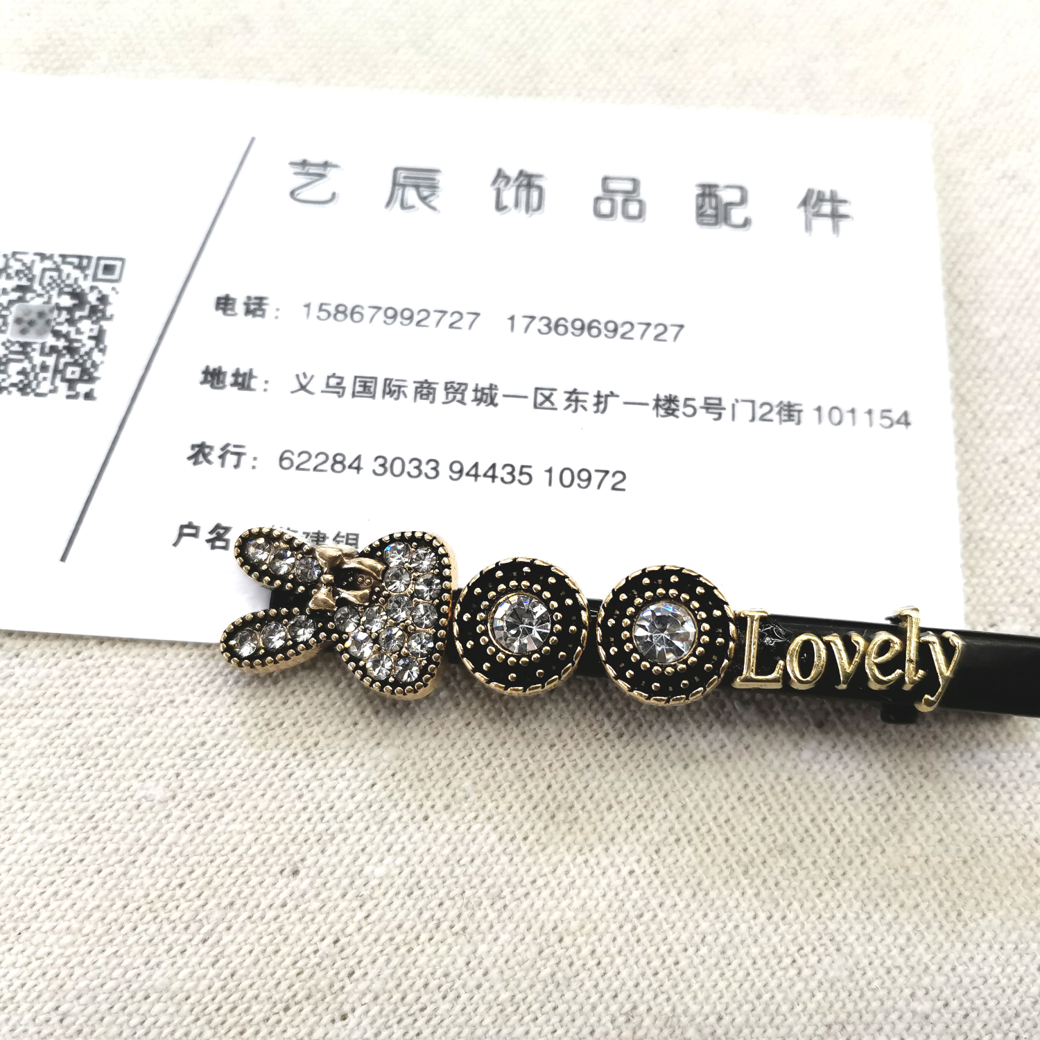 Korean hair accessories crystal bobby pins
Temperament diamond back head duck beak clip broken hair edge clip thumbnail